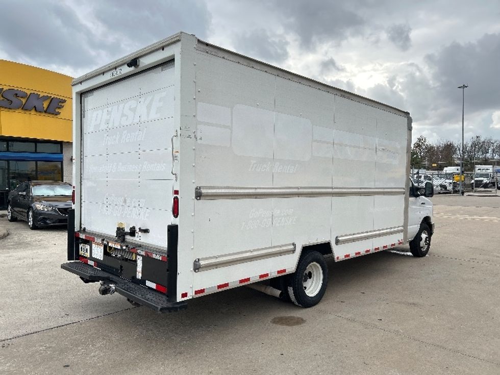 Light Duty Box Truck-Light and Medium Duty Trucks-Ford-2022-E350-Houston-TX-91,616\n\t\tmiles-$ 31,750 - Image 13