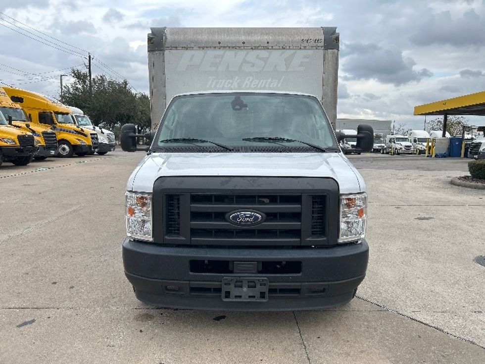 Light Duty Box Truck-Light and Medium Duty Trucks-Ford-2022-E350-Houston-TX-91,616\n\t\tmiles-$ 31,750 - Image 2