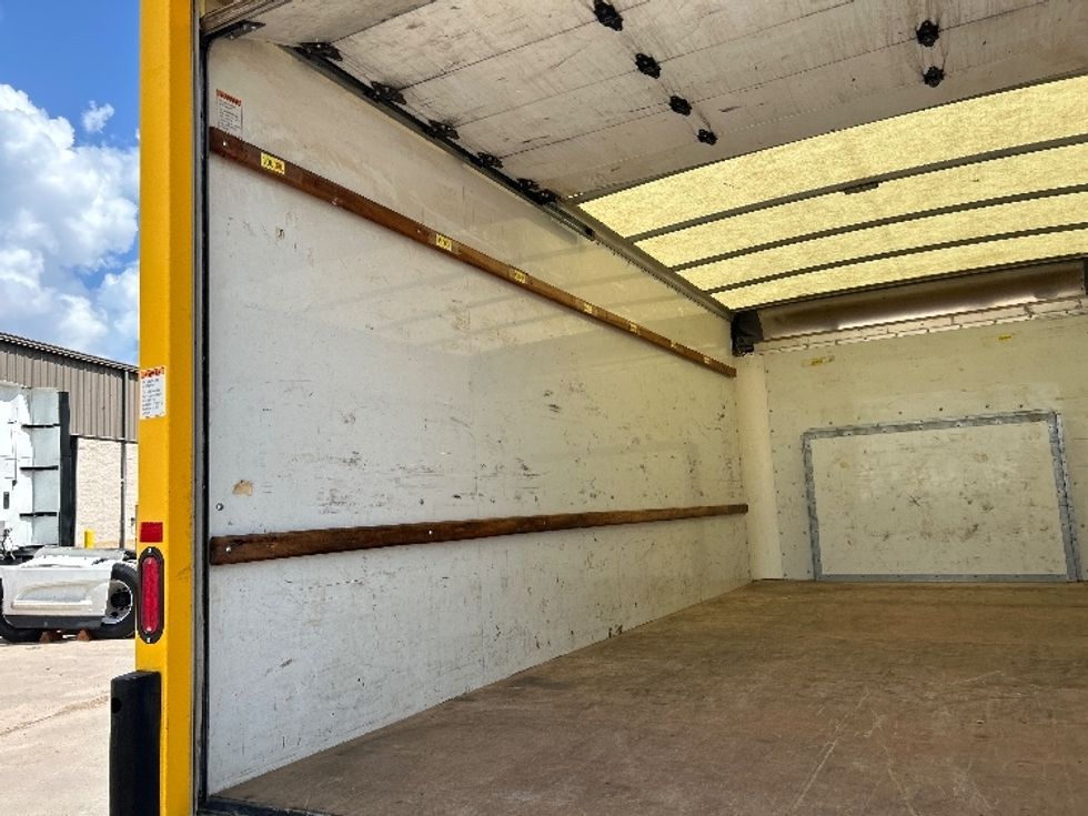 Light Duty Box Truck-Light and Medium Duty Trucks-Ford-2022-E350-Houston-TX-99,387\n\t\tmiles-$ 28,000 - Image 11