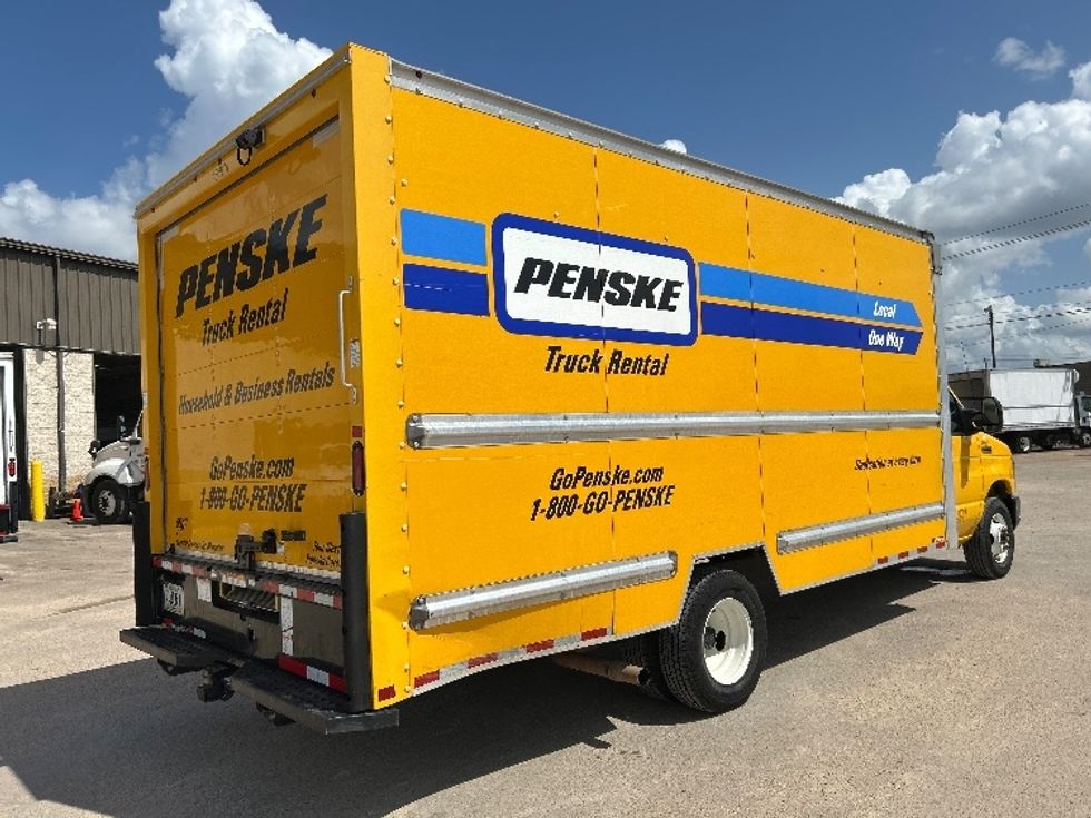 Light Duty Box Truck-Light and Medium Duty Trucks-Ford-2022-E350-Houston-TX-99,387\n\t\tmiles-$ 28,000 - Image 13