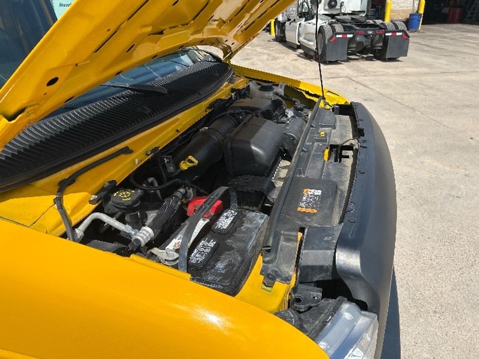 Light Duty Box Truck-Light and Medium Duty Trucks-Ford-2022-E350-Houston-TX-99,387\n\t\tmiles-$ 28,000 - Image 23