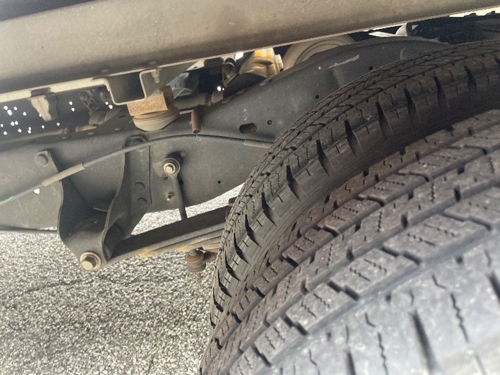 Light Duty Box Truck-Light and Medium Duty Trucks-Ford-2022-E350-Huntington-WV-85,100\n\t\tmiles-$ 36,750 - Image 5