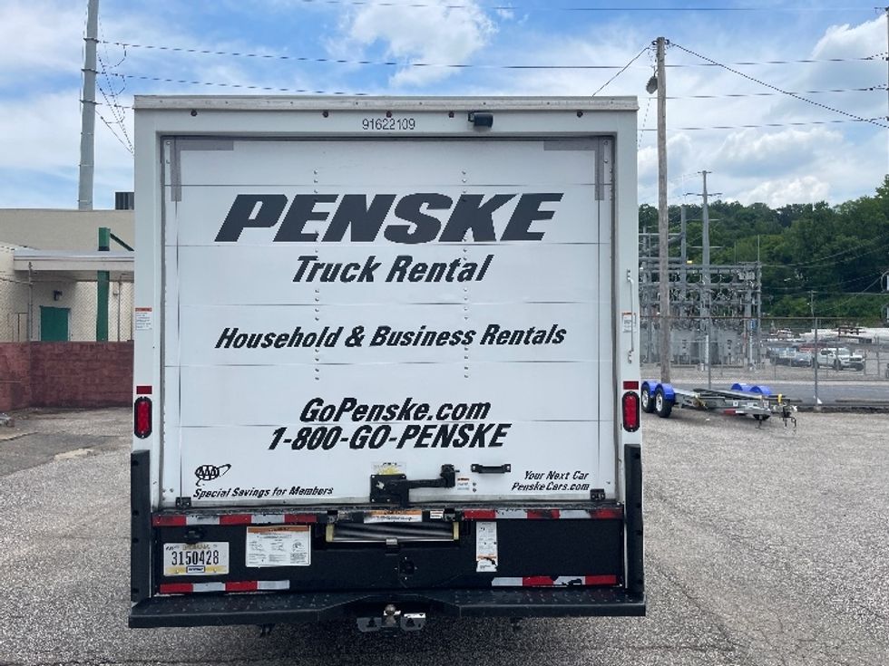 Light Duty Box Truck-Light and Medium Duty Trucks-Ford-2022-E350-Huntington-WV-85,100\n\t\tmiles-$ 36,750 - Image 7