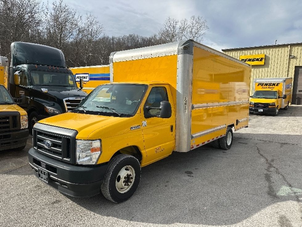 Light Duty Box Truck-Light and Medium Duty Trucks-Ford-2022-E350-Huntington-WV-97,988\n\t\tmiles-$ 27,250 - Image 3