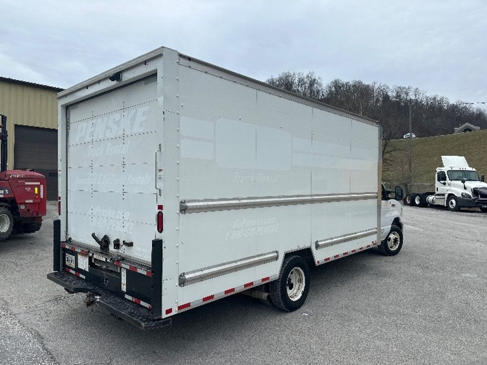 Light Duty Box Truck-Light and Medium Duty Trucks-Ford-2022-E350-Huntington-WV-99,508\n\t\tmiles-$ 30,000 - Image 13
