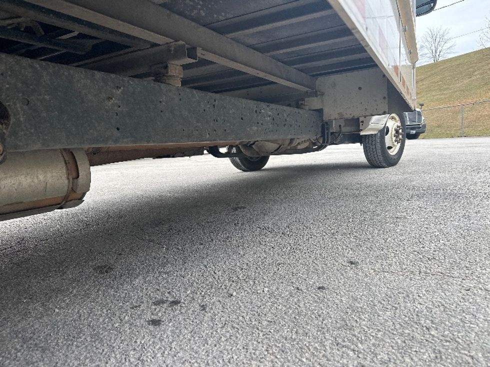 Light Duty Box Truck-Light and Medium Duty Trucks-Ford-2022-E350-Huntington-WV-99,508\n\t\tmiles-$ 30,000 - Image 14