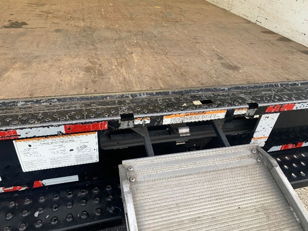 Light Duty Box Truck-Light and Medium Duty Trucks-Ford-2022-E350-Indian Trail-NC-93,200\n\t\tmiles-$ 30,500 - Image 10