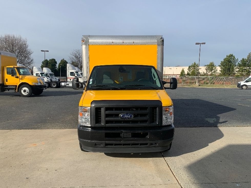 Light Duty Box Truck-Light and Medium Duty Trucks-Ford-2022-E350-Indian Trail-NC-93,200\n\t\tmiles-$ 30,500 - Image 2
