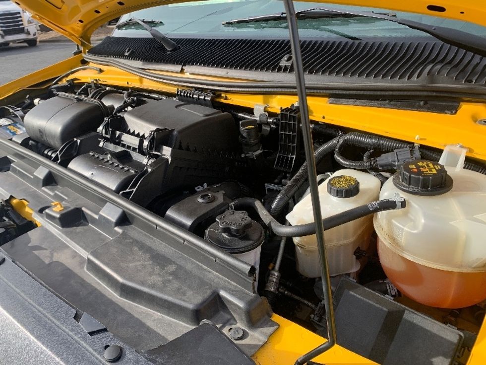 Light Duty Box Truck-Light and Medium Duty Trucks-Ford-2022-E350-Indian Trail-NC-93,200\n\t\tmiles-$ 30,500 - Image 24