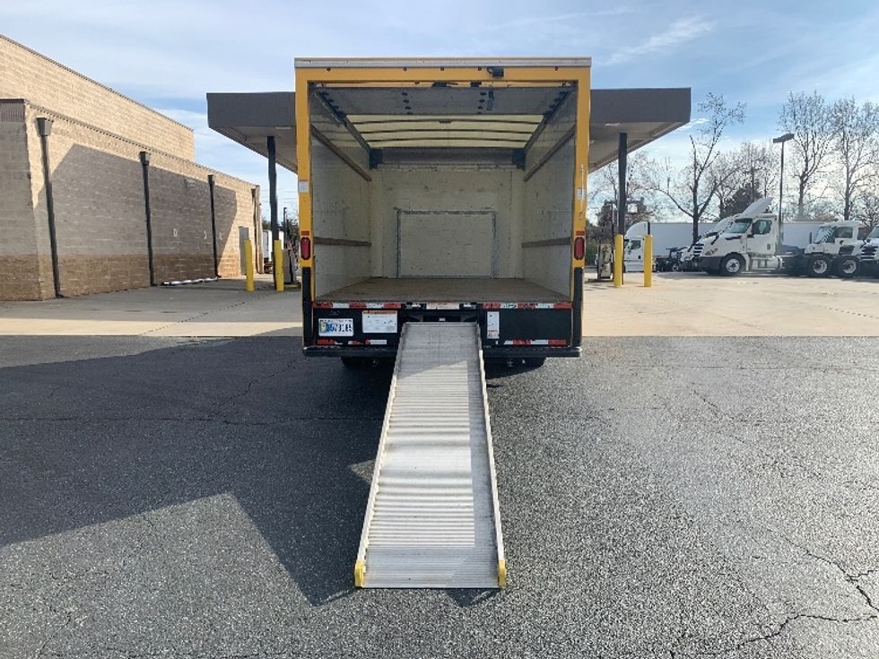 Light Duty Box Truck-Light and Medium Duty Trucks-Ford-2022-E350-Indian Trail-NC-93,200\n\t\tmiles-$ 30,500 - Image 9