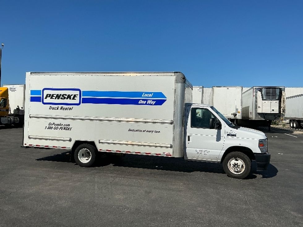 Light Duty Box Truck-Light and Medium Duty Trucks-Ford-2022-E350-Indianapolis-IN-107,392\n\t\tmiles-$ 28,250 - Image 15