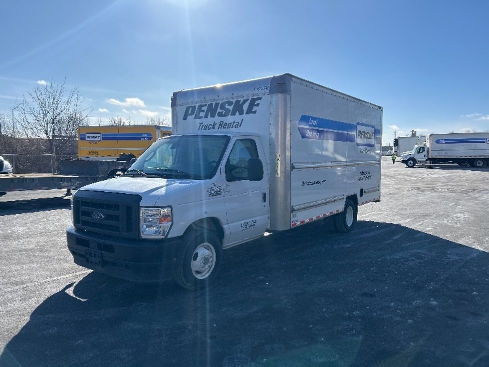 Light Duty Box Truck-Light and Medium Duty Trucks-Ford-2022-E350-Indianapolis-IN-112,167\n\t\tmiles-$ 28,000 - Image 3