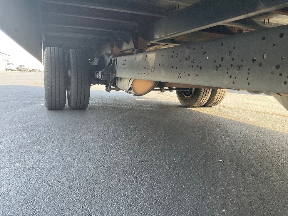 Light Duty Box Truck-Light and Medium Duty Trucks-Ford-2022-E350-Indianapolis-IN-115,052\n\t\tmiles-$ 27,250 - Image 14