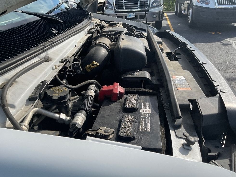 Light Duty Box Truck-Light and Medium Duty Trucks-Ford-2022-E350-Indianapolis-IN-115,052\n\t\tmiles-$ 27,250 - Image 23