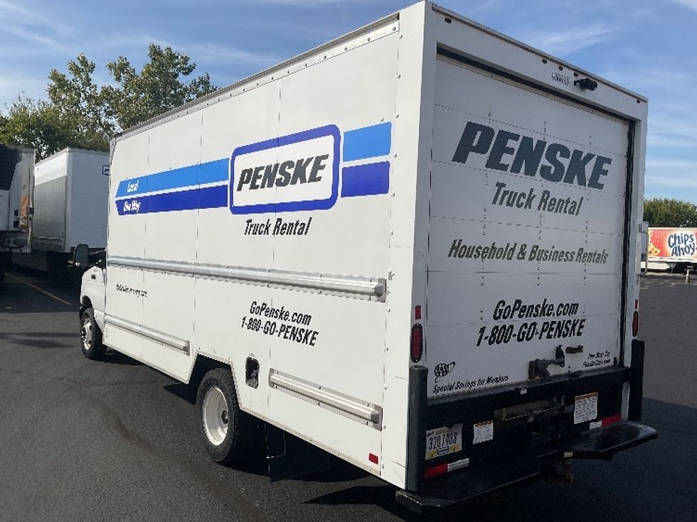 Light Duty Box Truck-Light and Medium Duty Trucks-Ford-2022-E350-Indianapolis-IN-115,052\n\t\tmiles-$ 27,250 - Image 6