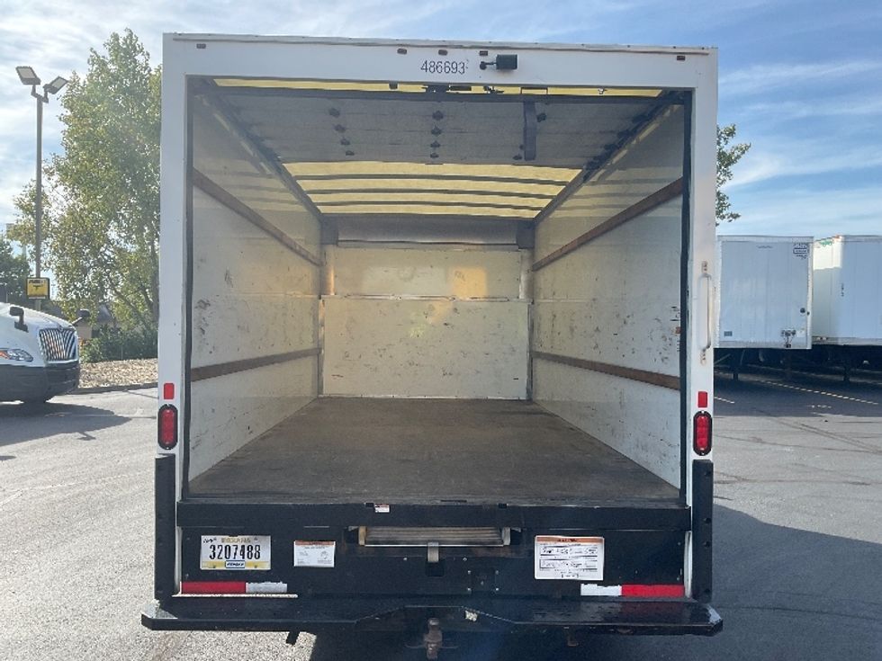 Light Duty Box Truck-Light and Medium Duty Trucks-Ford-2022-E350-Indianapolis-IN-115,052\n\t\tmiles-$ 27,250 - Image 8