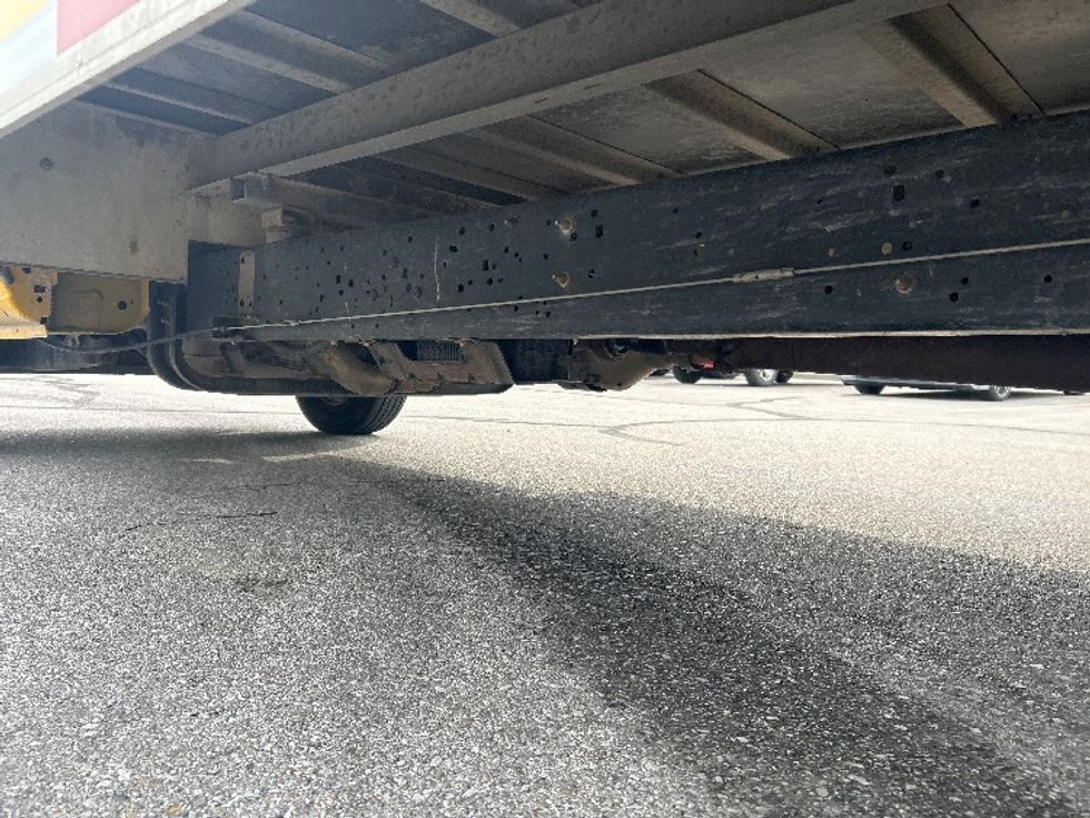 Light Duty Box Truck-Light and Medium Duty Trucks-Ford-2022-E350-Indianapolis-IN-121,700\n\t\tmiles-$ 23,000 - Image 5