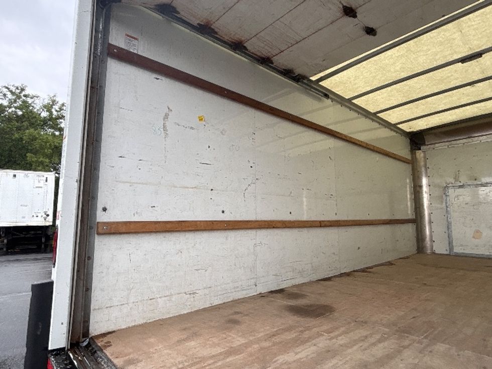 Light Duty Box Truck-Light and Medium Duty Trucks-Ford-2022-E350-Indianapolis-IN-125,265\n\t\tmiles-$ 26,000 - Image 11