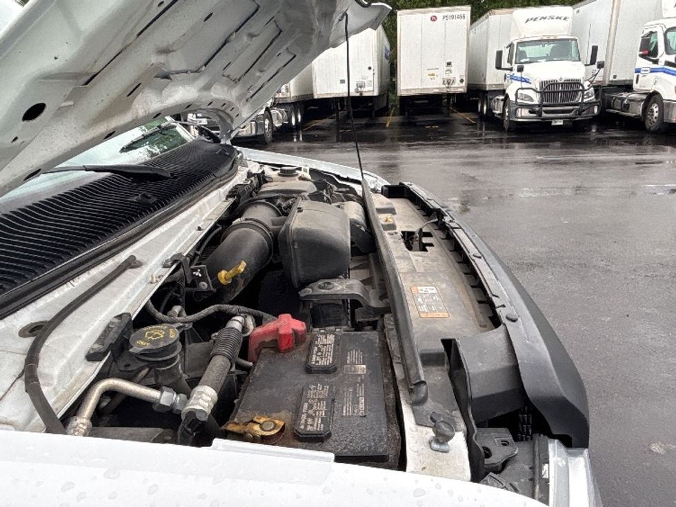 Light Duty Box Truck-Light and Medium Duty Trucks-Ford-2022-E350-Indianapolis-IN-125,265\n\t\tmiles-$ 26,000 - Image 23