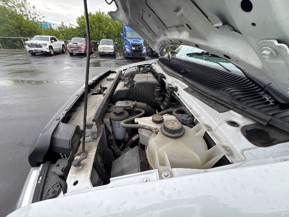 Light Duty Box Truck-Light and Medium Duty Trucks-Ford-2022-E350-Indianapolis-IN-125,265\n\t\tmiles-$ 26,000 - Image 24