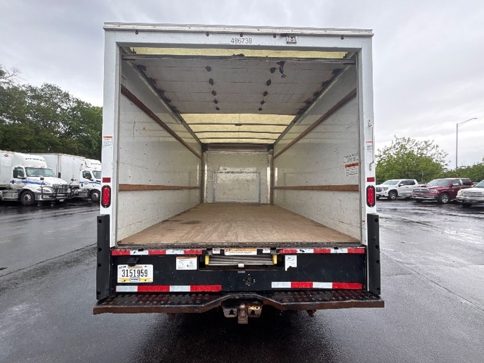 Light Duty Box Truck-Light and Medium Duty Trucks-Ford-2022-E350-Indianapolis-IN-125,265\n\t\tmiles-$ 26,000 - Image 8