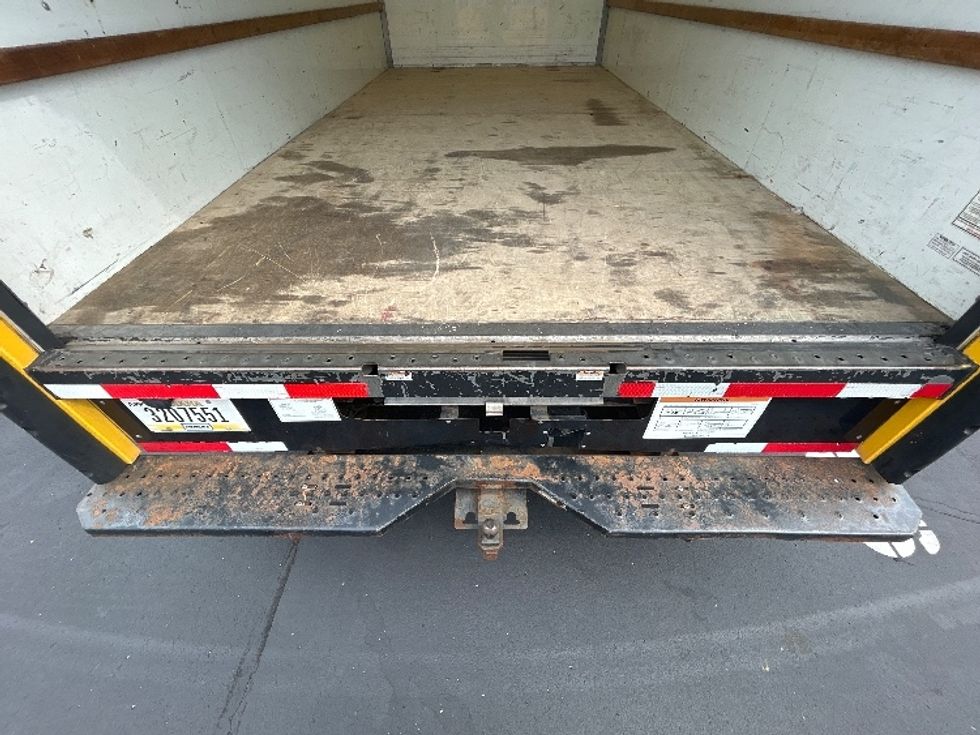 Light Duty Box Truck-Light and Medium Duty Trucks-Ford-2022-E350-Indianapolis-IN-149,645\n\t\tmiles-$ 19,500 - Image 10