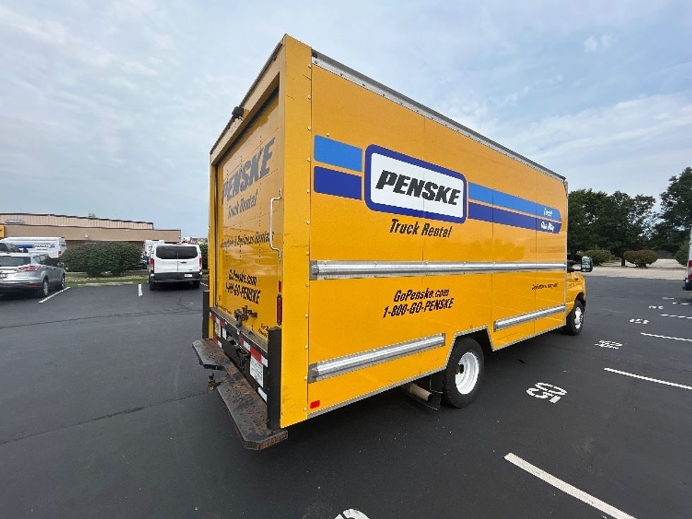 Light Duty Box Truck-Light and Medium Duty Trucks-Ford-2022-E350-Indianapolis-IN-149,645\n\t\tmiles-$ 19,500 - Image 13