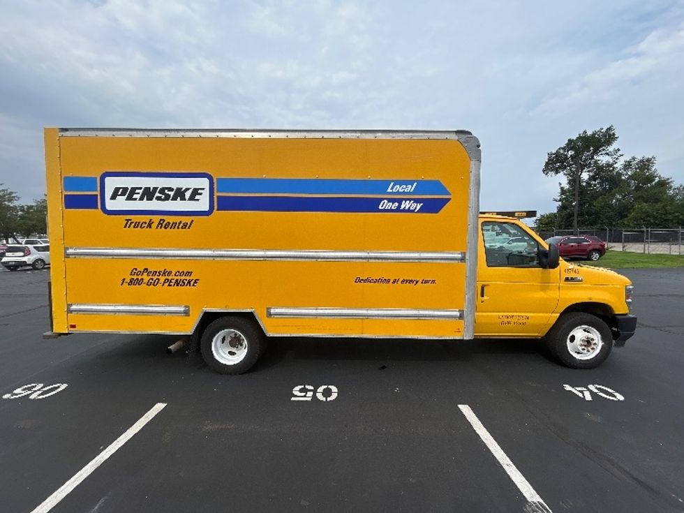 Light Duty Box Truck-Light and Medium Duty Trucks-Ford-2022-E350-Indianapolis-IN-149,645\n\t\tmiles-$ 19,500 - Image 15