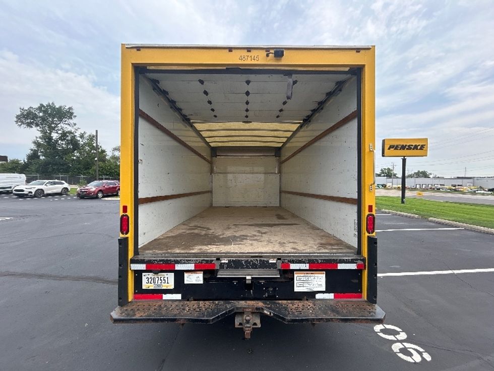 Light Duty Box Truck-Light and Medium Duty Trucks-Ford-2022-E350-Indianapolis-IN-149,645\n\t\tmiles-$ 19,500 - Image 8