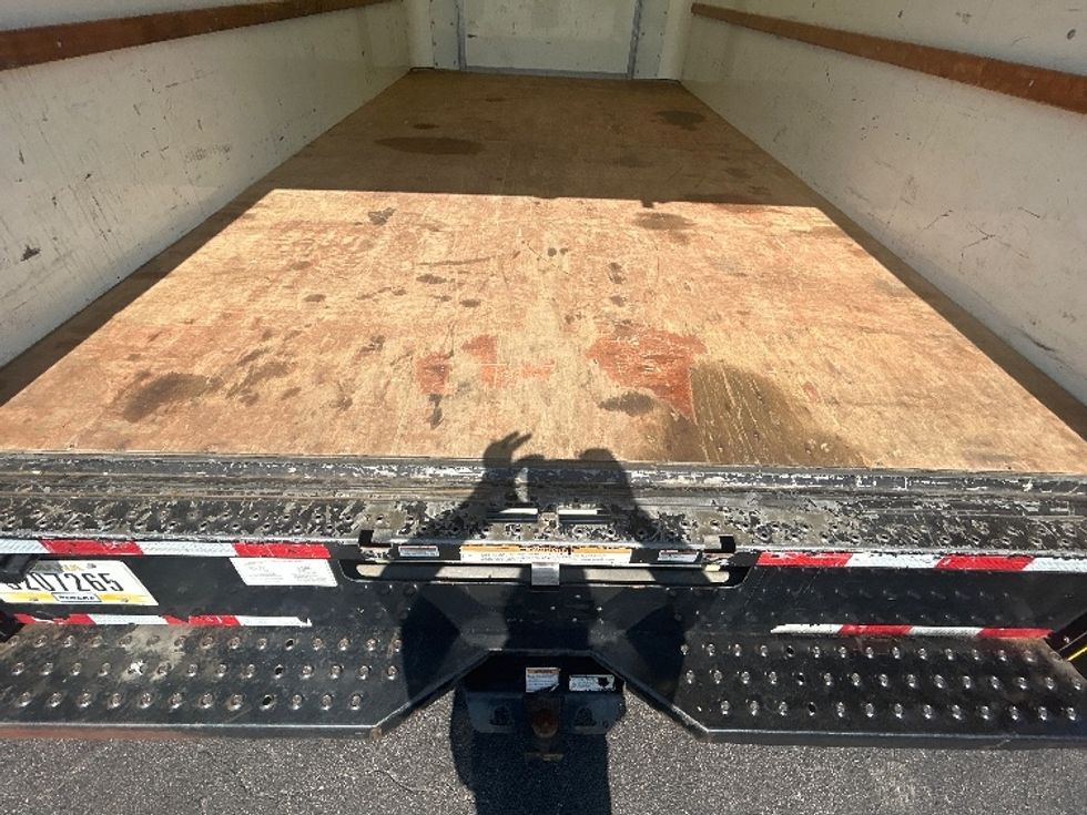Light Duty Box Truck-Light and Medium Duty Trucks-Ford-2022-E350-Indianapolis-IN-150,077\n\t\tmiles-$ 19,500 - Image 10