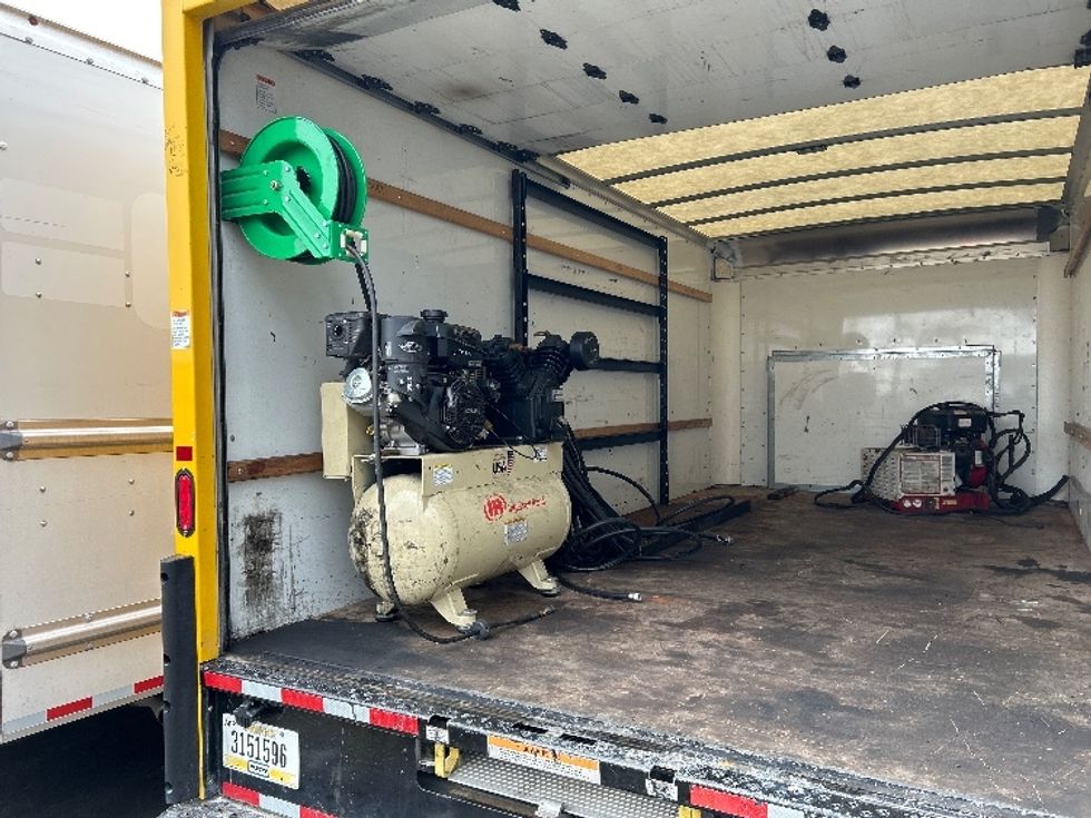 Light Duty Box Truck-Light and Medium Duty Trucks-Ford-2022-E350-Indianapolis-IN-58,446\n\t\tmiles-$ 31,750 - Image 12