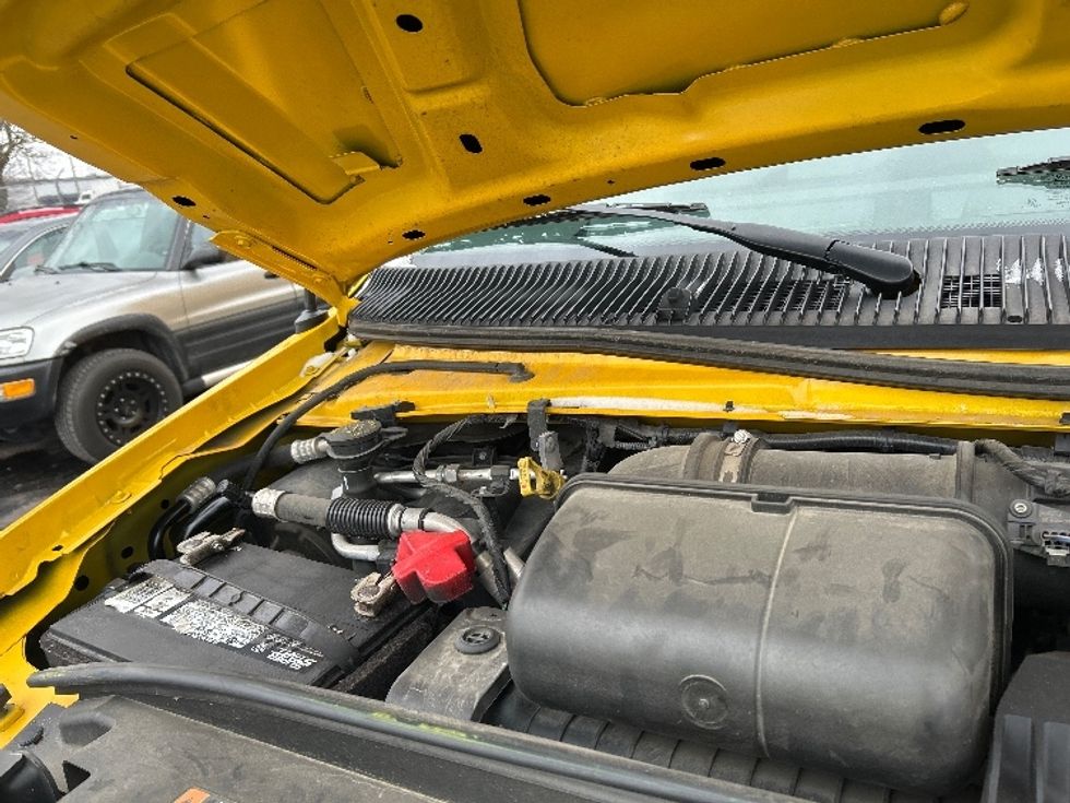 Light Duty Box Truck-Light and Medium Duty Trucks-Ford-2022-E350-Indianapolis-IN-58,446\n\t\tmiles-$ 31,750 - Image 23