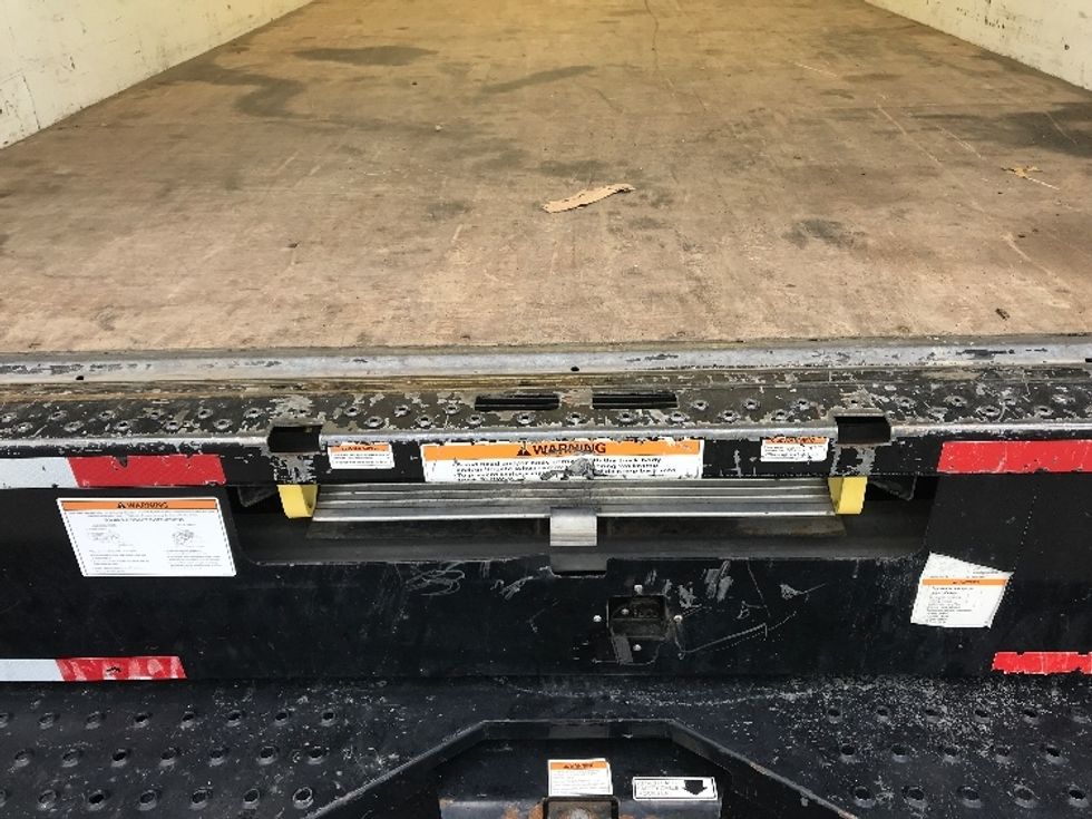 Light Duty Box Truck-Light and Medium Duty Trucks-Ford-2022-E350-Indianapolis-IN-85,094\n\t\tmiles-$ 31,500 - Image 10