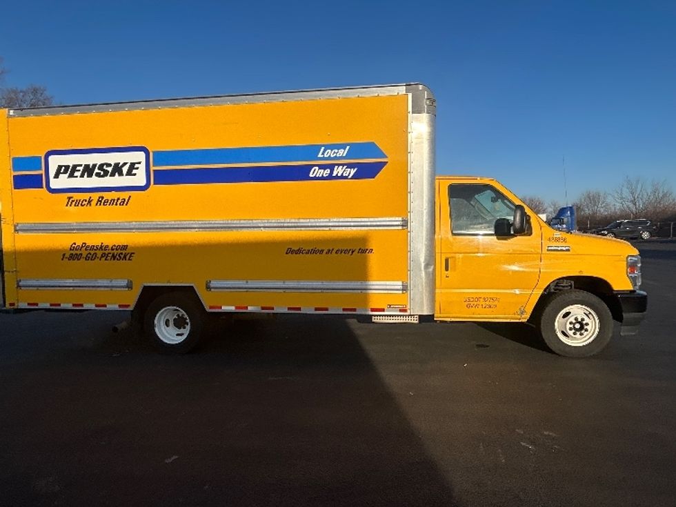 Light Duty Box Truck-Light and Medium Duty Trucks-Ford-2022-E350-Indianapolis-IN-89,279\n\t\tmiles-$ 28,250 - Image 14