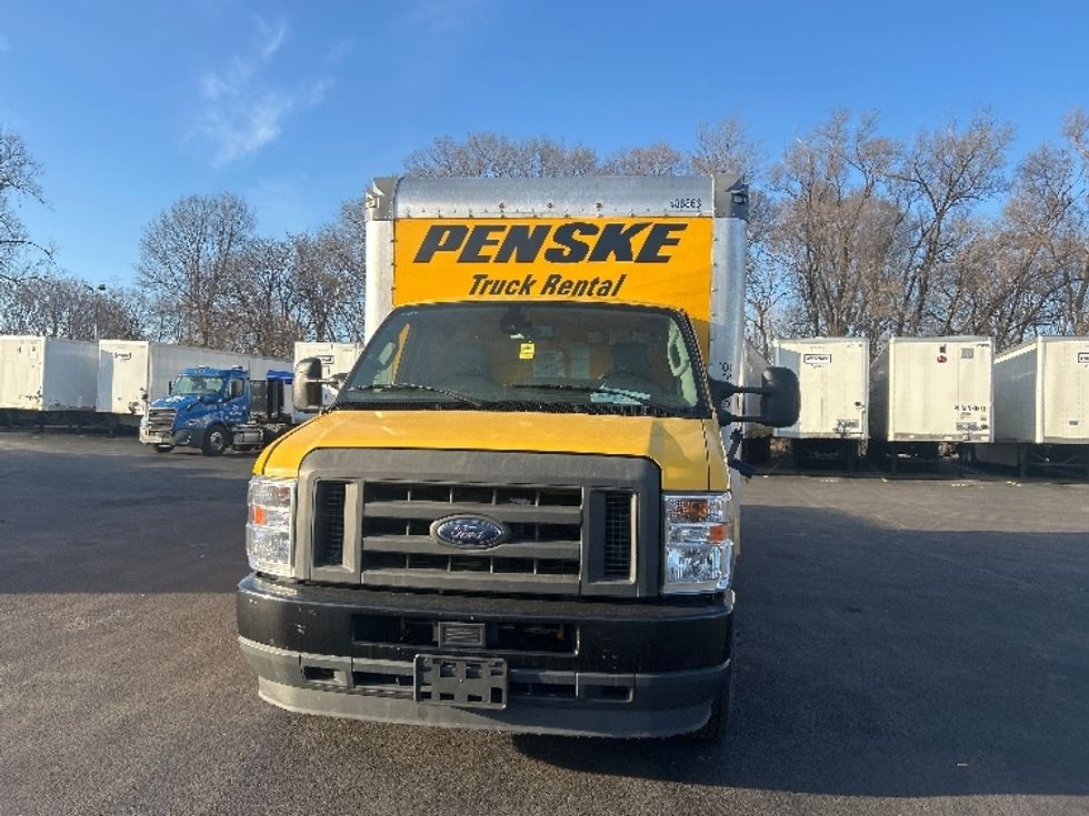 Light Duty Box Truck-Light and Medium Duty Trucks-Ford-2022-E350-Indianapolis-IN-89,279\n\t\tmiles-$ 28,250 - Image 2