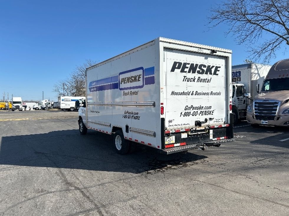 Light Duty Box Truck-Light and Medium Duty Trucks-Ford-2022-E350-Indianapolis-IN-89,636\n\t\tmiles-$ 33,750 - Image 6