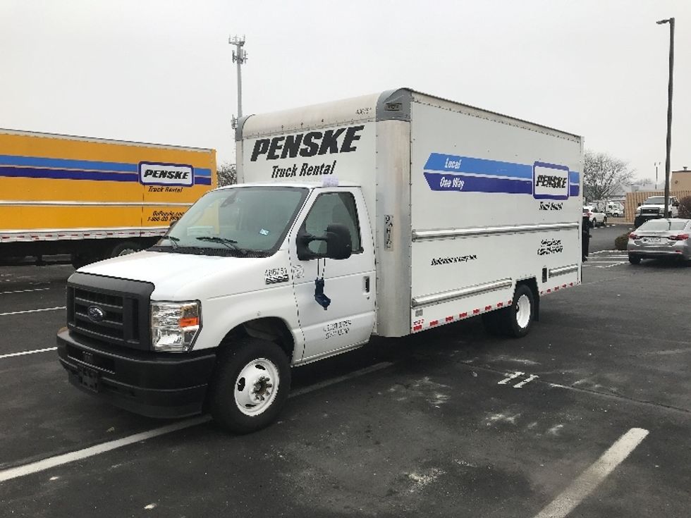 Light Duty Box Truck-Light and Medium Duty Trucks-Ford-2022-E350-Indianapolis-IN-92,398\n\t\tmiles-$ 30,750 - Image 3