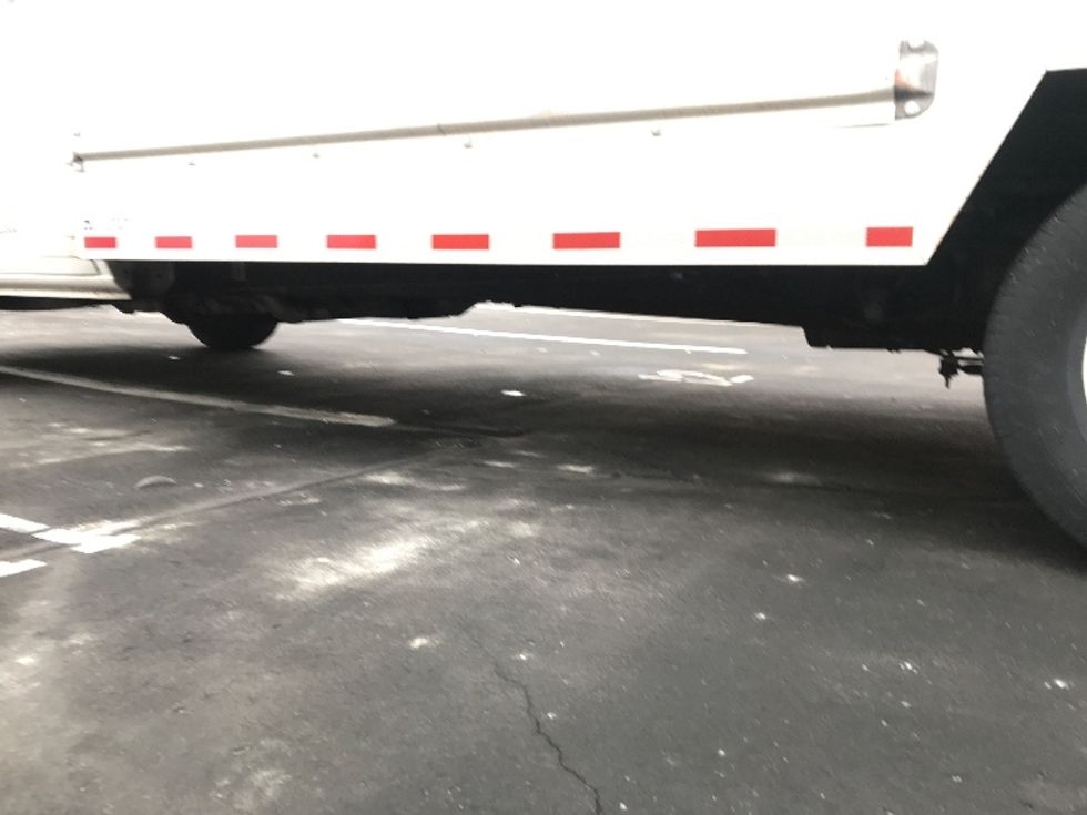 Light Duty Box Truck-Light and Medium Duty Trucks-Ford-2022-E350-Indianapolis-IN-92,398\n\t\tmiles-$ 30,750 - Image 5