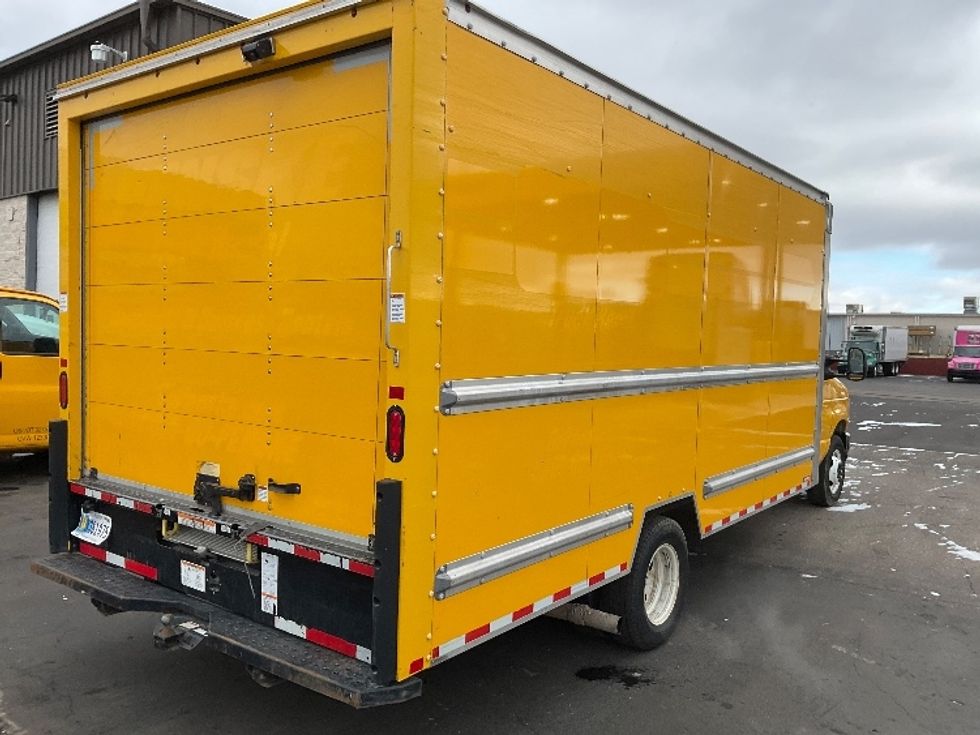 Light Duty Box Truck-Light and Medium Duty Trucks-Ford-2022-E350-Indianapolis-IN-94,790\n\t\tmiles-$ 27,750 - Image 13