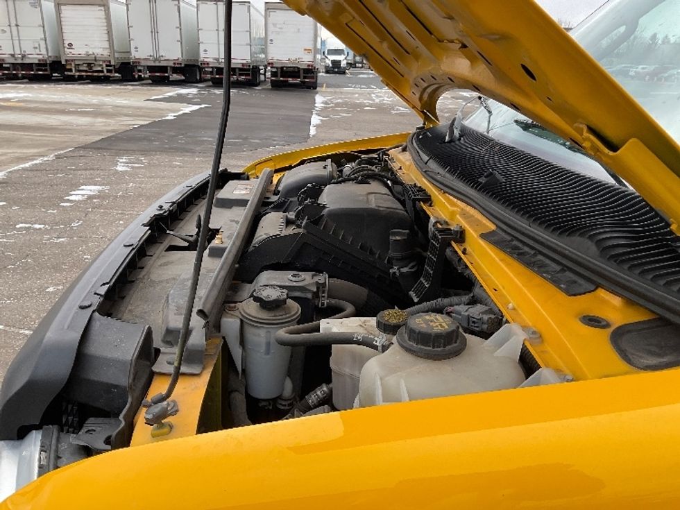 Light Duty Box Truck-Light and Medium Duty Trucks-Ford-2022-E350-Indianapolis-IN-94,790\n\t\tmiles-$ 27,750 - Image 24