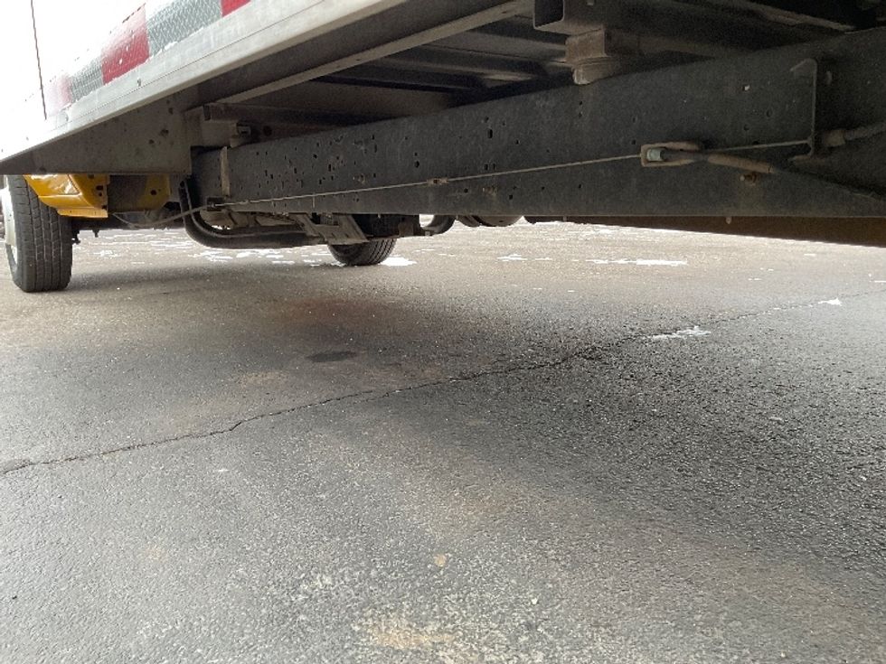 Light Duty Box Truck-Light and Medium Duty Trucks-Ford-2022-E350-Indianapolis-IN-94,790\n\t\tmiles-$ 27,750 - Image 5