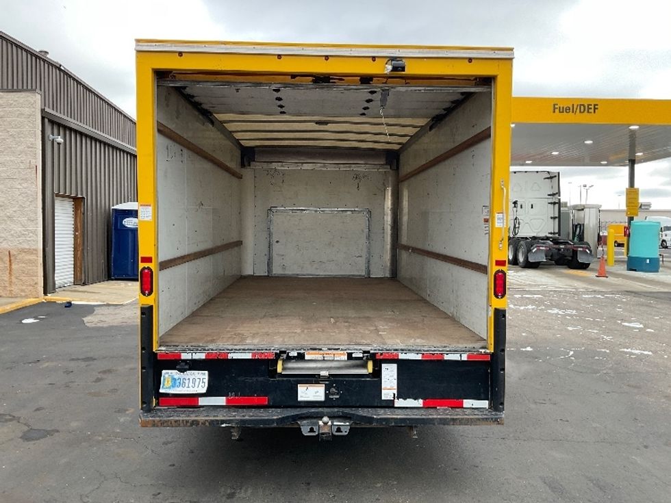 Light Duty Box Truck-Light and Medium Duty Trucks-Ford-2022-E350-Indianapolis-IN-94,790\n\t\tmiles-$ 27,750 - Image 8