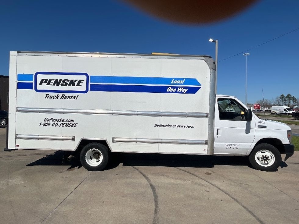 Light Duty Box Truck-Light and Medium Duty Trucks-Ford-2022-E350-Indianapolis-IN-97,524\n\t\tmiles-$ 30,250 - Image 15