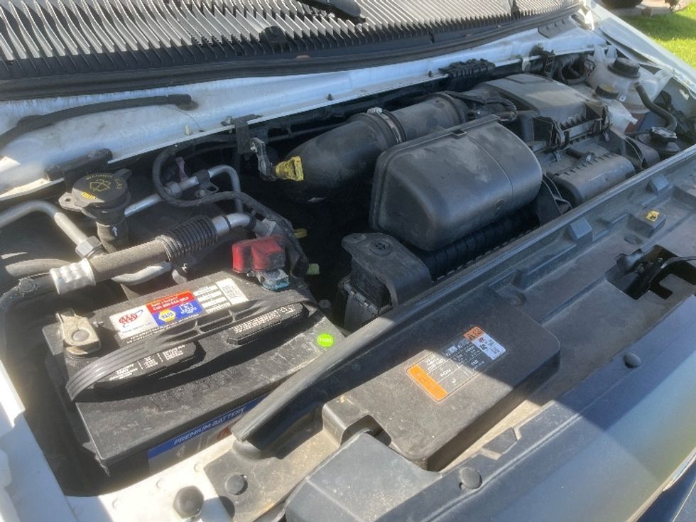 Light Duty Box Truck-Light and Medium Duty Trucks-Ford-2022-E350-Indianapolis-IN-97,524\n\t\tmiles-$ 30,250 - Image 23