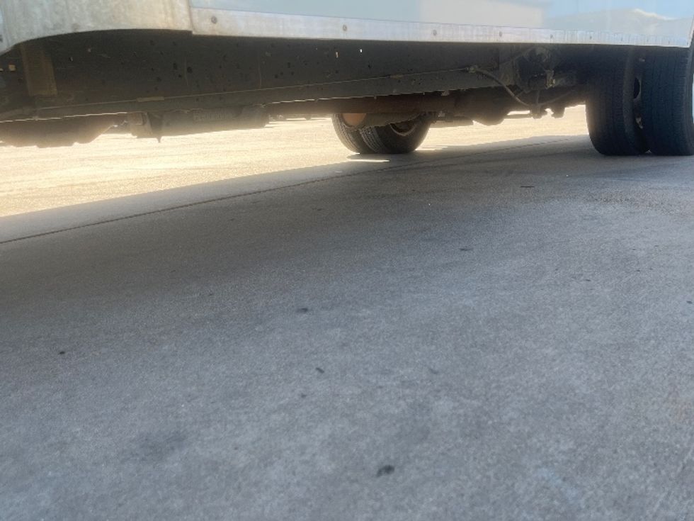 Light Duty Box Truck-Light and Medium Duty Trucks-Ford-2022-E350-Indianapolis-IN-97,524\n\t\tmiles-$ 30,250 - Image 5