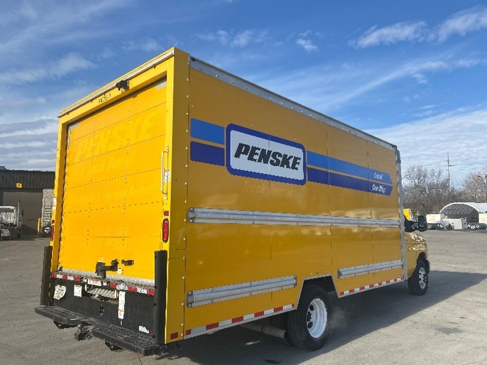 Light Duty Box Truck-Light and Medium Duty Trucks-Ford-2022-E350-Indianapolis-IN-99,559\n\t\tmiles-$ 27,250 - Image 12