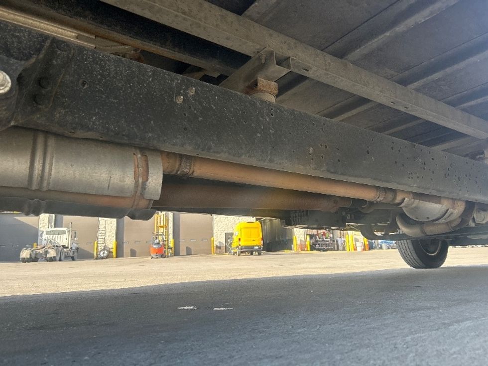 Light Duty Box Truck-Light and Medium Duty Trucks-Ford-2022-E350-Indianapolis-IN-99,559\n\t\tmiles-$ 27,250 - Image 13