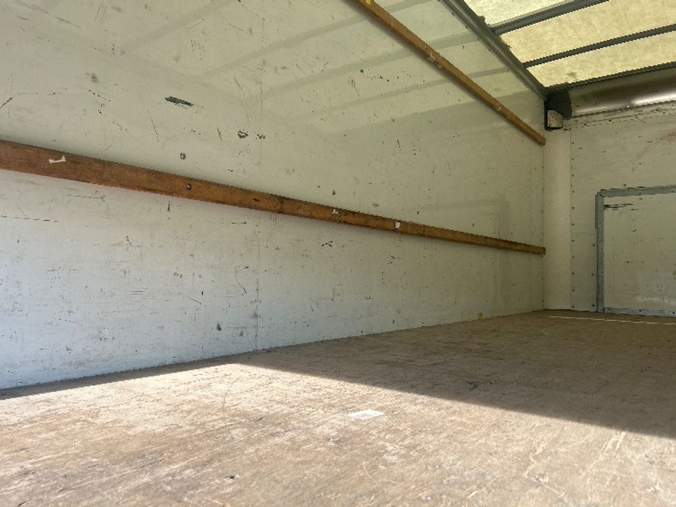 Light Duty Box Truck-Light and Medium Duty Trucks-Ford-2022-E350-Indianapolis-IN-99,559\n\t\tmiles-$ 27,250 - Image 8