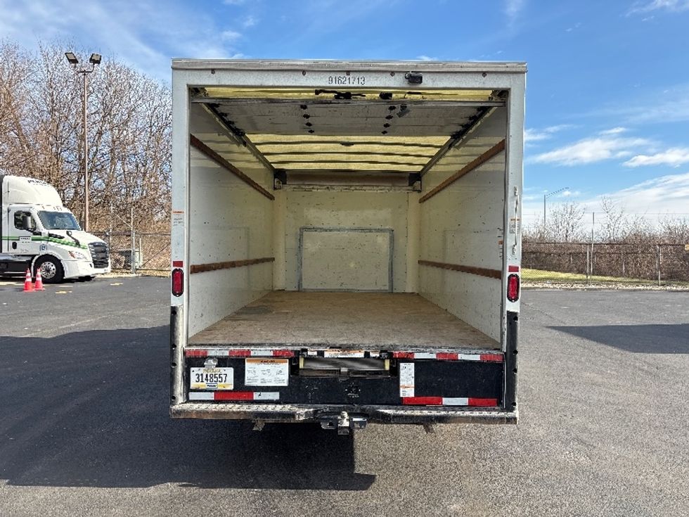 Light Duty Box Truck-Light and Medium Duty Trucks-Ford-2022-E350-Indianapolis-IN-99,992\n\t\tmiles-$ 30,000 - Image 8