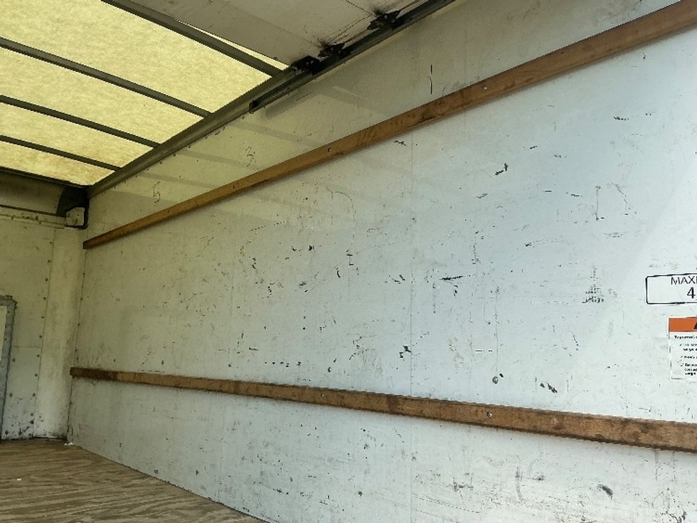 Light Duty Box Truck-Light and Medium Duty Trucks-Ford-2022-E350-Jackson-MS-130,783\n\t\tmiles-$ 24,750 - Image 11